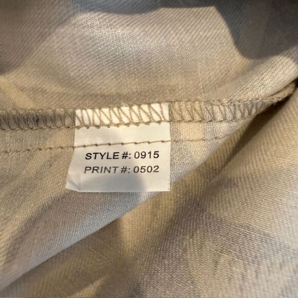 Island Republic 100% Silk Hawaiian Print Button Front Shirt Tan Cream Size Large - Picture 5 of 9